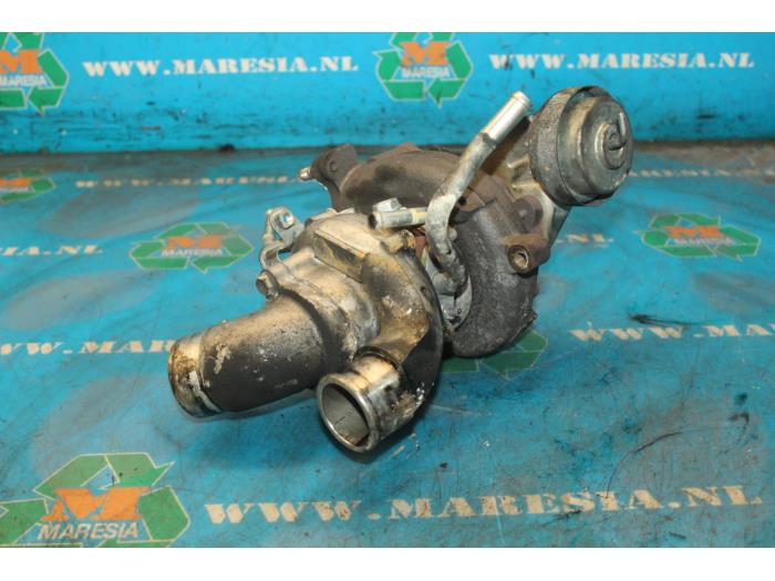 Turbo från en Lexus IS (E2) 220d 16V 2007