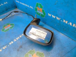 Begagnade Skärmspegel, vänster Toyota MR2 (ZZW30) 1.8 16V VT-i Pris € 68,25 Marginaltabell erbjuds av Maresia Auto Recycling B.V.