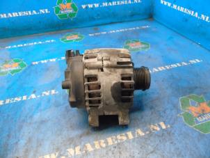 Begagnade Dynamo Volvo V70 (BW) 1.6 DRIVe 16V Pris € 31,50 Marginaltabell erbjuds av Maresia Auto Recycling B.V.