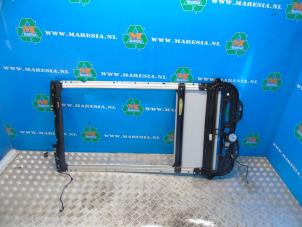 Gebruikte Schuifhemel mechaniek Peugeot 2008 (CU) 1.2 12V e-THP PureTech 130 Prijs € 210,00 Margeregeling aangeboden door Maresia Auto Recycling B.V.