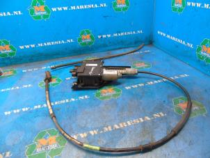 Gebruikte Handrem Module Opel Insignia 2.0 CDTI 16V 160 Ecotec Prijs € 210,00 Margeregeling aangeboden door Maresia Auto Recycling B.V.