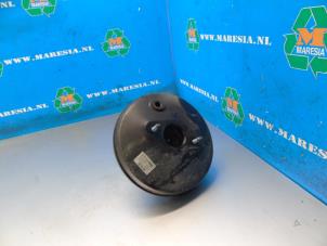 Gebruikte Rembekrachtiger Ford Fiesta 6 (JA8) 1.0 SCI 12V 80 Prijs € 31,50 Margeregeling aangeboden door Maresia Auto Recycling B.V.