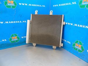 Begagnade AC-radiator Peugeot 108 1.0 12V Pris € 52,50 Marginaltabell erbjuds av Maresia Auto Recycling B.V.