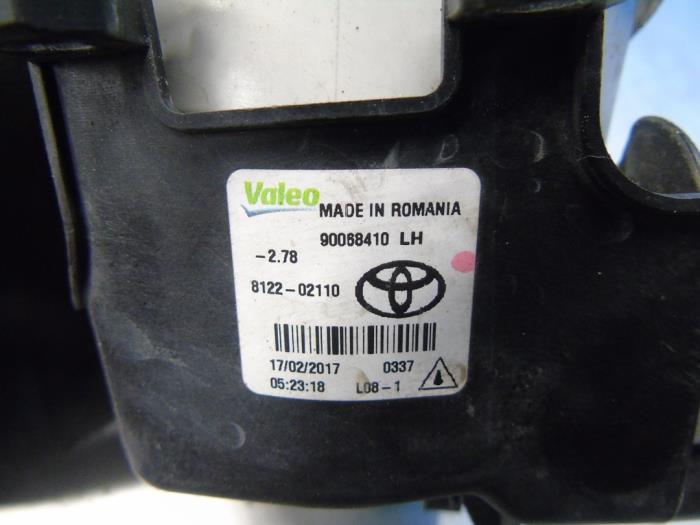 Mistlamp links-voor van een Peugeot 108 1.0 12V 2017