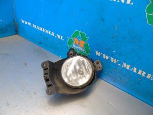 Gebruikte Mistlamp links-voor Chevrolet Aveo 1.3 D 16V Prijs € 26,25 Margeregeling aangeboden door Maresia Auto Recycling B.V.