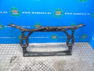 Gebruikte Frontpaneel Audi A4 (B8) 1.8 TFSI 16V Prijs € 157,50 Margeregeling aangeboden door Maresia Auto Recycling B.V.