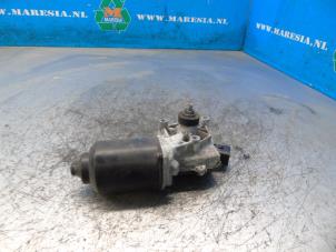 Begagnade Främre torkarmotor Kia Rio III (UB) 1.2 CVVT 16V Pris € 31,50 Marginaltabell erbjuds av Maresia Auto Recycling B.V.