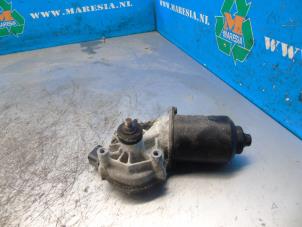 Begagnade Främre torkarmotor Kia Rio III (UB) 1.2 CVVT 16V Pris € 52,50 Marginaltabell erbjuds av Maresia Auto Recycling B.V.