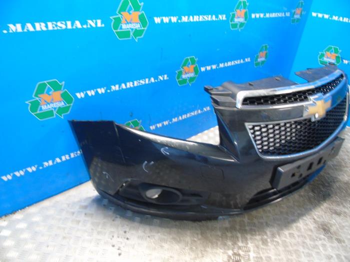 Front bumper Chevrolet Cruze 2.0 D 16V GAR - 95022993