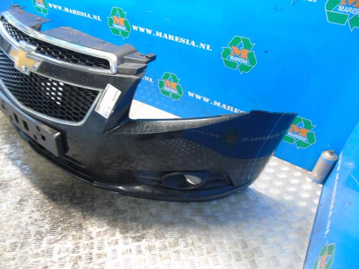 Front bumper Chevrolet Cruze 2.0 D 16V GAR - 95022993