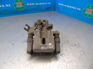 Begagnade Bakre bromsok, vänster Suzuki Swift (ZC/ZD) 1.4 Booster Jet Sport Turbo 16V Pris på förfrågan erbjuds av Maresia Auto Recycling B.V.