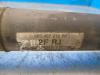 Drivaxel, höger fram från en Volkswagen Caddy Combi III (2KB,2KJ) 1.2 TSI 2012