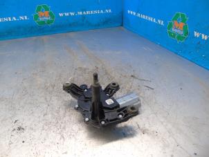 Begagnade Bakre torkarmotor Renault Zoé (AG) R90 Pris € 73,50 Marginaltabell erbjuds av Maresia Auto Recycling B.V.