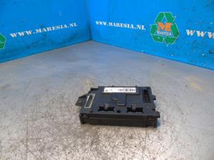 Begagnade Dator , karosskontroll (BCM) Renault Clio IV (5R) 0.9 Energy TCE 90 12V Pris € 47,25 Marginaltabell erbjuds av Maresia Auto Recycling B.V.