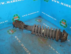 Begagnade Stötdämparstång, höger fram Chevrolet Matiz 0.8 S,SE Pris € 31,50 Marginaltabell erbjuds av Maresia Auto Recycling B.V.