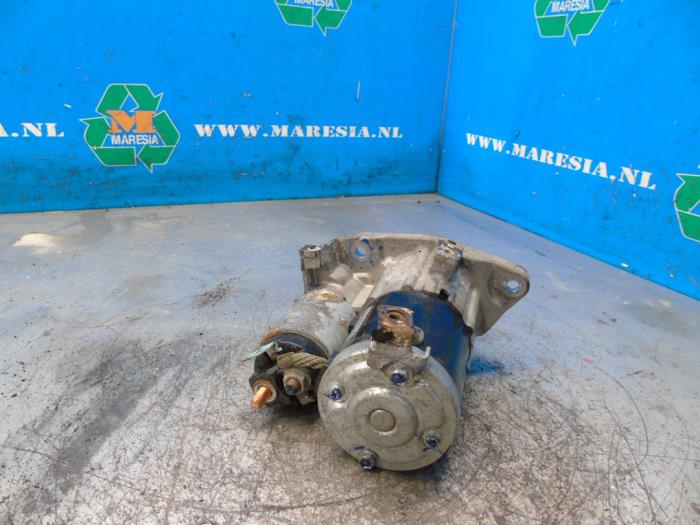 Startmotor från en Mitsubishi Space Star (A0) 1.0 12V 2021