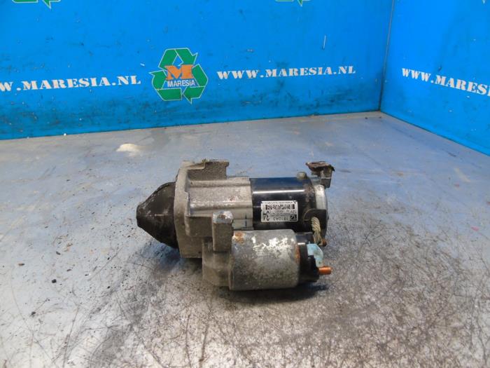 Startmotor från en Mitsubishi Space Star (A0) 1.0 12V 2021