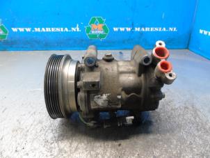 Begagnade Luftkonditioneringspump Renault Kangoo Express (FW) 1.5 dCi 75 Pris € 131,25 Marginaltabell erbjuds av Maresia Auto Recycling B.V.