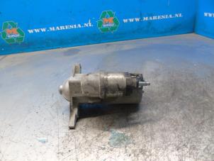 Używane Rozrusznik Dacia Sandero III 1.0 SCe 65 12V Cena € 115,50 Procedura marży oferowane przez Maresia Auto Recycling B.V.