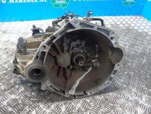 Begagnade Växellåda Hyundai i20 1.2i 16V Pris € 236,25 Marginaltabell erbjuds av Maresia Auto Recycling B.V.