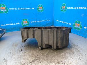 Begagnade Oljetråg Volkswagen Scirocco (137/13AD) 1.4 TSI 122 16V Pris € 52,50 Marginaltabell erbjuds av Maresia Auto Recycling B.V.