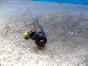 Gebruikte Verstuiver (diesel) Ford Transit Courier 1.5 TDCi 75 Prijs € 73,50 Margeregeling aangeboden door Maresia Auto Recycling B.V.