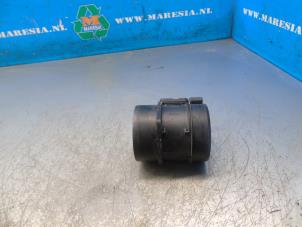 Begagnade Luftmassemätare Mercedes Sprinter 3t (906.61) 211 CDI 16V Pris € 42,00 Marginaltabell erbjuds av Maresia Auto Recycling B.V.