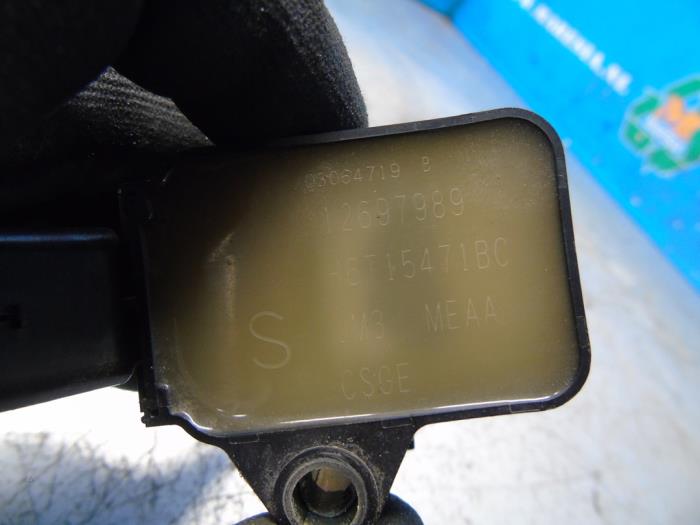 Pen Bobine van een Opel Astra K 1.4 Turbo 16V 2019