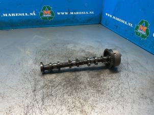 Gebruikte Nokkenas Mitsubishi Space Star (A0) 1.0 12V Prijs € 105,00 Margeregeling aangeboden door Maresia Auto Recycling B.V.