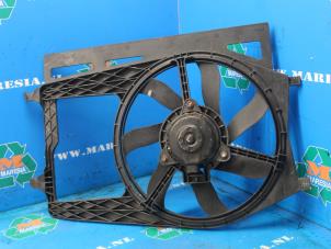 Gebruikte Koelvin BMW Mini One/Cooper (R50) 1.6 16V One Prijs € 42,00 Margeregeling aangeboden door Maresia Auto Recycling B.V.