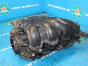 Begagnade Insugsrör Hyundai i20 1.4i 16V Pris € 84,00 Marginaltabell erbjuds av Maresia Auto Recycling B.V.