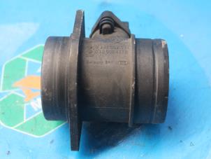 Begagnade Luftflödesmätare Seat Ibiza III (6L1) 1.9 TDI 100 Pris € 15,75 Marginaltabell erbjuds av Maresia Auto Recycling B.V.