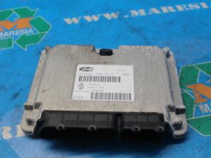 Begagnade Diverse Renault Twingo II (CN) 1.2 16V Pris € 131,25 Marginaltabell erbjuds av Maresia Auto Recycling B.V.