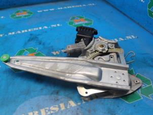 Gebruikte Ruitmechaniek 4Deurs links-achter Toyota Auris (E15) 1.8 16V HSD Full Hybrid Prijs € 63,00 Margeregeling aangeboden door Maresia Auto Recycling B.V.