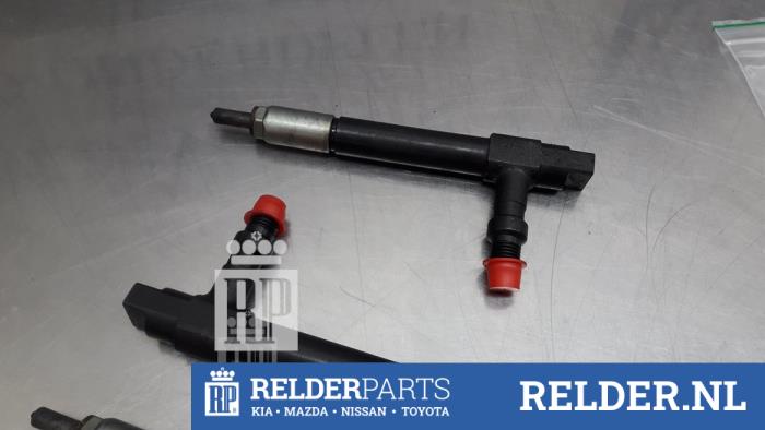 Insprutare (diesel) från en Mazda 626 (GF14) 2.0 DiTD 16V 2001