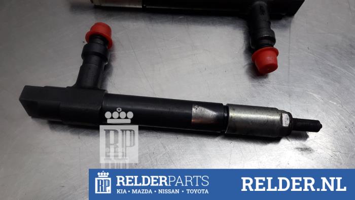 Insprutare (diesel) från en Mazda 626 (GF14) 2.0 DiTD 16V 2001