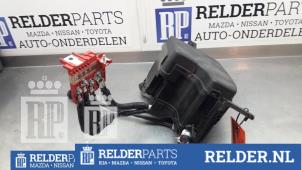 Gebruikte Zekeringkast Mazda 3 (BM/BN) 2.2 SkyActiv-D 150 16V Prijs € 90,00 Margeregeling aangeboden door Relder Parts B.V.