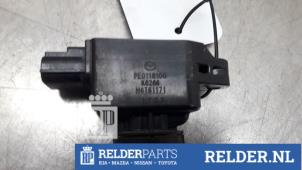 Używane Zestaw cewek zaplonowych Mazda CX-5 I (KE,GH) 2.0 SkyActiv-G 160 16V 4WD Cena € 25,00 Procedura marży oferowane przez Relder Parts B.V.