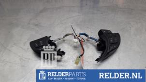 Gebruikte Radiobediening Stuur Mazda CX-5 I (KE,GH) 2.0 SkyActiv-G 160 16V 4WD Prijs € 35,00 Margeregeling aangeboden door Relder Parts B.V.