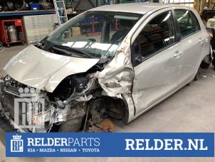 Gebruikte Uitlaat gasklep (EGR) Toyota Yaris II (P9) 1.33 16V Dual VVT-I Prijs € 35,00 Margeregeling aangeboden door Relder Parts B.V.