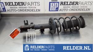 Gebruikte Mac Phersonpoot links-voor Mazda CX-5 I (KE,GH) 2.2 Skyactiv D 175 16V 4WD Prijs € 75,00 Margeregeling aangeboden door Relder Parts B.V.