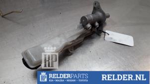 Gebruikte Hoofdremcilinder Mazda CX-5 I (KE,GH) 2.2 Skyactiv D 175 16V 4WD Prijs € 50,00 Margeregeling aangeboden door Relder Parts B.V.