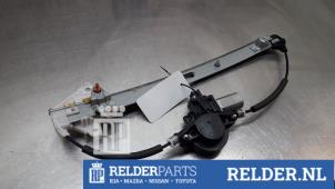 Gebruikte Ruitmechaniek 4Deurs links-voor Mazda CX-5 I (KE,GH) 2.2 Skyactiv D 175 16V 4WD Prijs € 35,00 Margeregeling aangeboden door Relder Parts B.V.