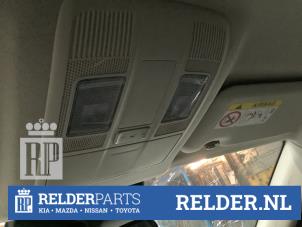 Gebruikte Binnenverlichting voor Mazda CX-3 (DJ/DK) 2.0 SkyActiv-G 120 Prijs € 30,00 Margeregeling aangeboden door Relder Parts B.V.