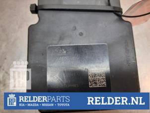 Begagnade ABS-dator Toyota Yaris III (P13) 1.5 16V Dual VVT-iE Pris € 150,00 Marginaltabell erbjuds av Relder Parts B.V.