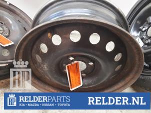 Gebruikte Velgen set Nissan Note (E11) 1.4 16V Prijs € 80,00 Margeregeling aangeboden door Relder Parts B.V.