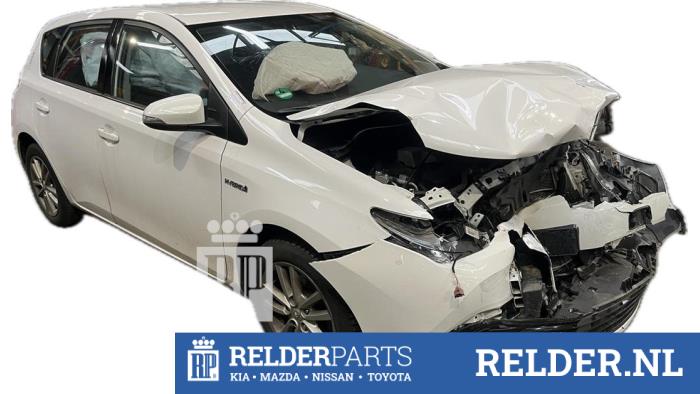 Dator, automatisk växellåda från en Toyota Auris (E18) 1.8 16V Hybrid 2017