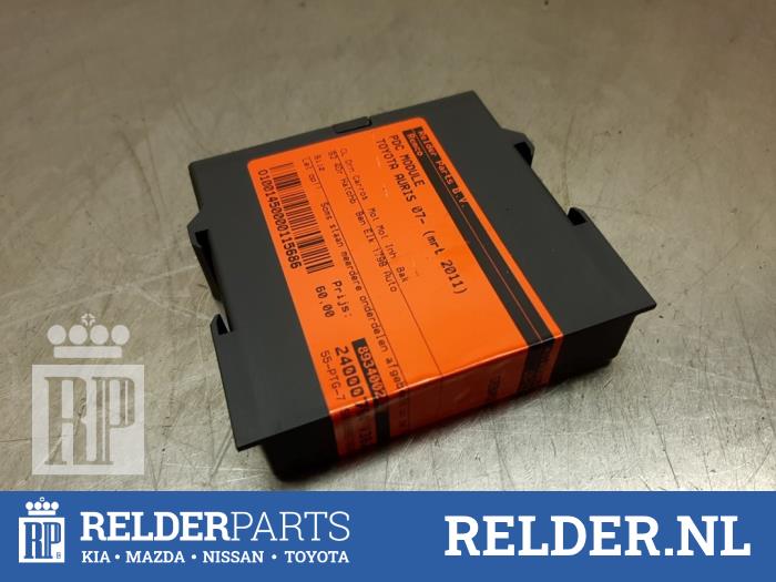 PDC-modul från en Toyota Auris (E15) 1.8 16V HSD Full Hybrid 2011