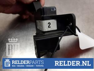 Używane Sterownik Rózne Toyota Yaris III (P13) 1.4 D-4D-F Cena € 50,00 Procedura marży oferowane przez Relder Parts B.V.