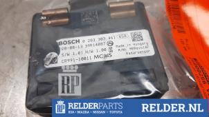 Begagnade Radarsensor Kia Xceed 1.6 GDI PHEV Pris € 125,00 Marginaltabell erbjuds av Relder Parts B.V.